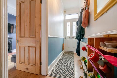 2 bedroom terraced house for sale, Roseneath Avenue, Manchester M19
