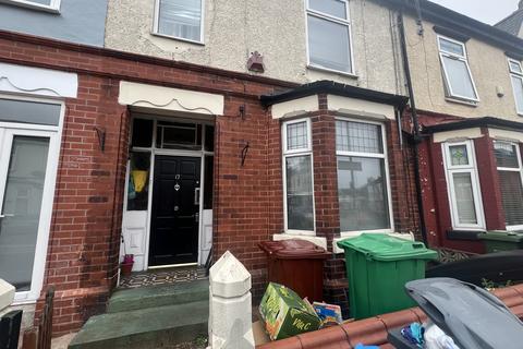 3 bedroom terraced house for sale, Brighton Range, Gorton