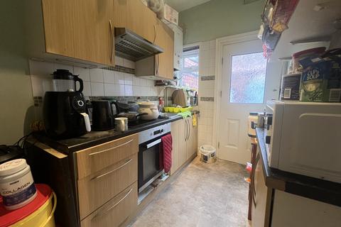 3 bedroom terraced house for sale, Brighton Range, Gorton