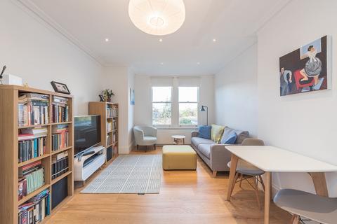 1 bedroom flat to rent, Dukes Avenue London N10