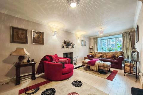 undefined, Dorset Way, Wokingham