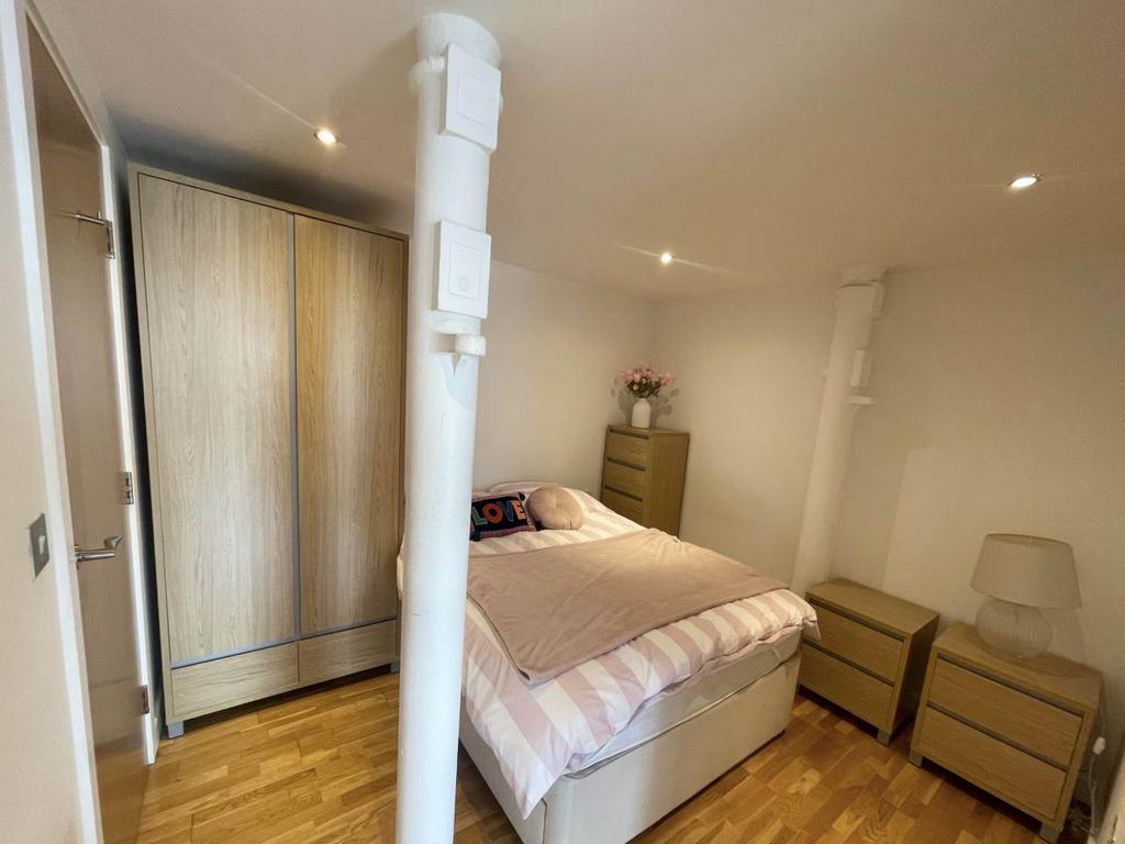 Bedroom (3)