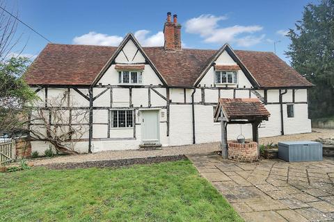 4 bedroom detached house for sale, Moulsford, Oxfordshire - Walk to village green,  pub/ restaurant, Moulsford & Cranford House Schools