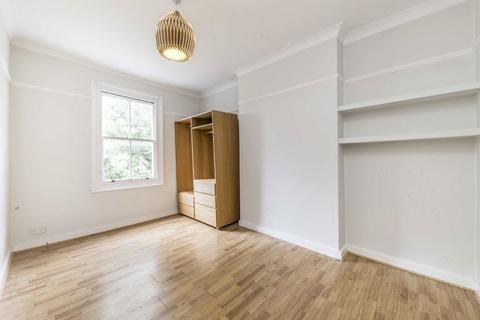 2 bedroom flat to rent, Verdant Lane, London SE6