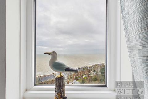2 bedroom flat for sale, West Hill Road, St Leonards-On-Sea