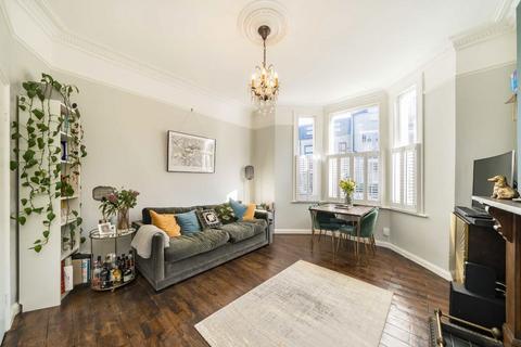 Brayburne Avenue, London SW4