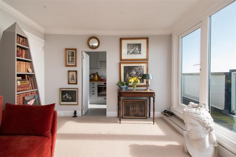 1 bedroom flat for sale, West Hill Road, St. Leonards-On-Sea