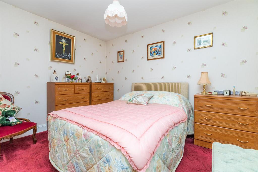 Double bedroom