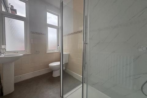 3 bedroom detached house for sale, Hartshill Road, Stoke-on-Trent ST4