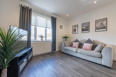 2 bedroom flat for sale, Faskine Avenue, Cairnhill, Airdrie, ML6 9EA