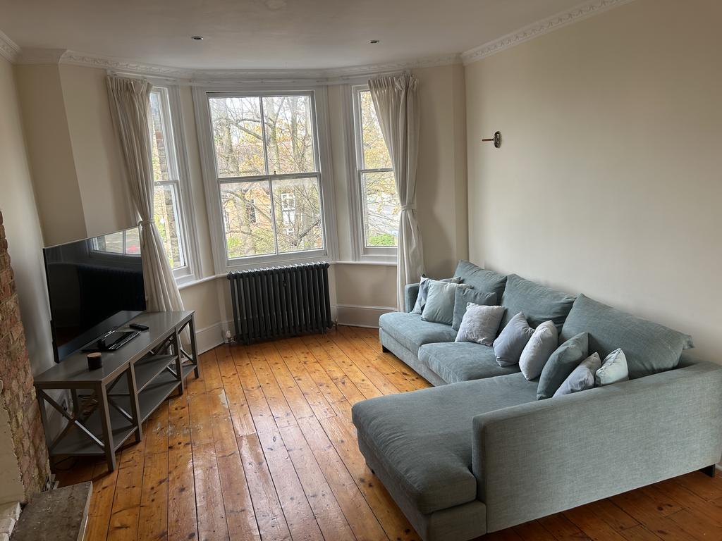 Apartment in London - View 2