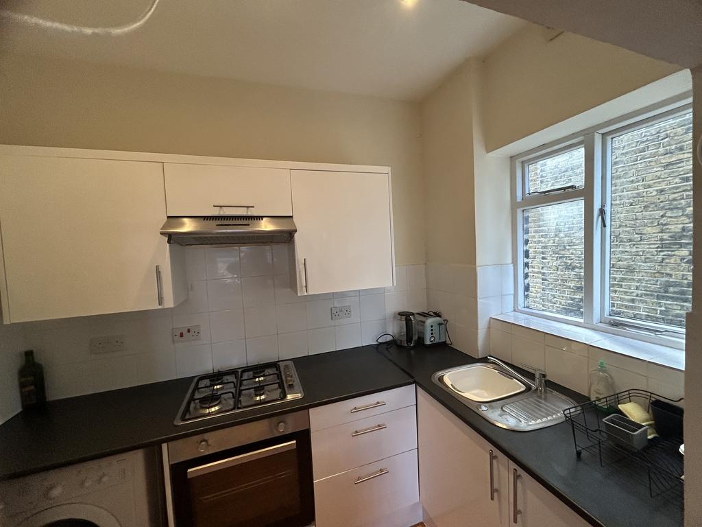 Apartment in London - More