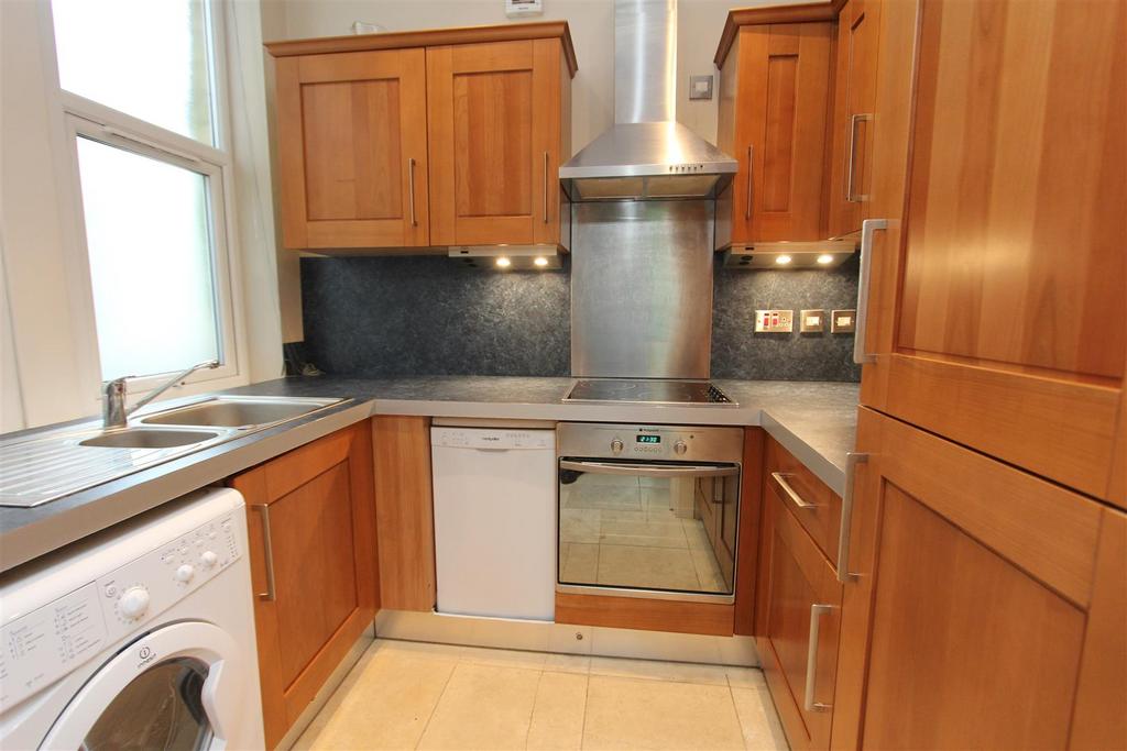 Kitchen.JPG