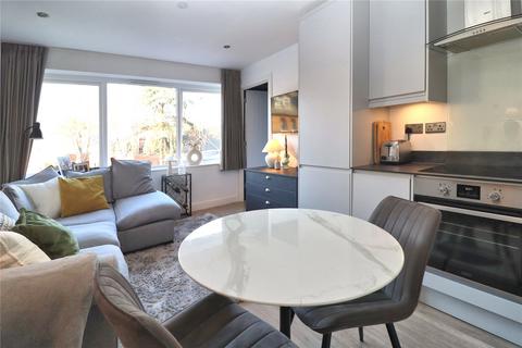1 bedroom flat for sale, Goldsworth Road, Surrey GU21