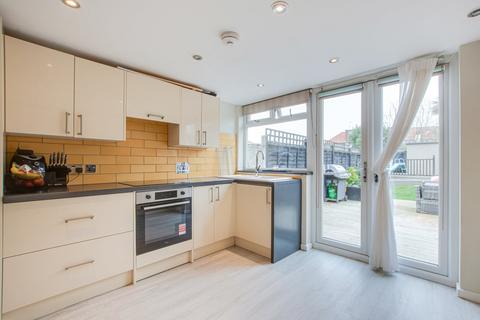 undefined, Burnt Oak Lane, Sidcup, DA15
