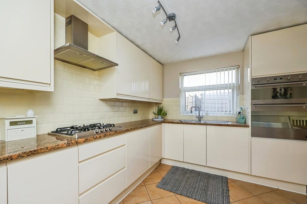 Fitted Kitchen
