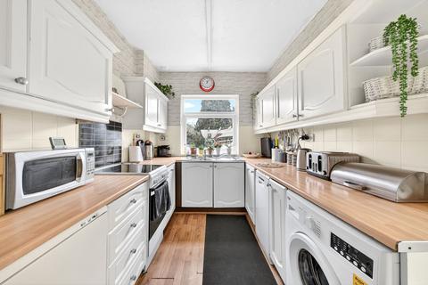 5 bedroom semi-detached house for sale, Crescent Road, Barnet EN4