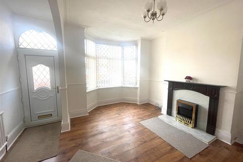3 bedroom terraced house to rent, Chequer Road, Doncaster DN1