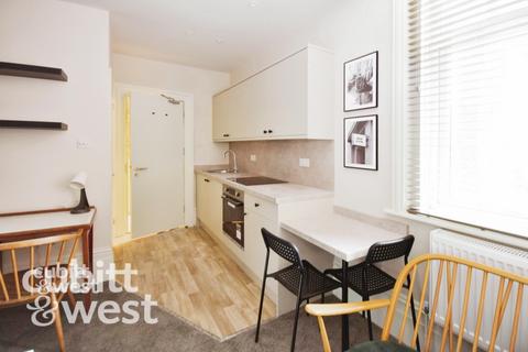 undefined, AVAILABLE WITH NO DEPOSIT Waverley Road Southsea PO5