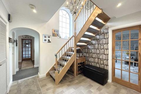 4 bedroom detached house for sale, Church Close, Bonby, BRIGG