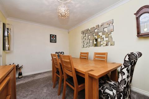 4 bedroom detached house for sale, The Pines, Laindon, Basildon, Essex, SS15