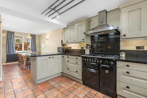 4 bedroom detached house for sale, 70 Bedale Road, Aiskew, Bedale
