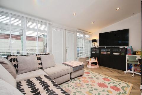 undefined, Meadowcroft Avenue, Preston PR3