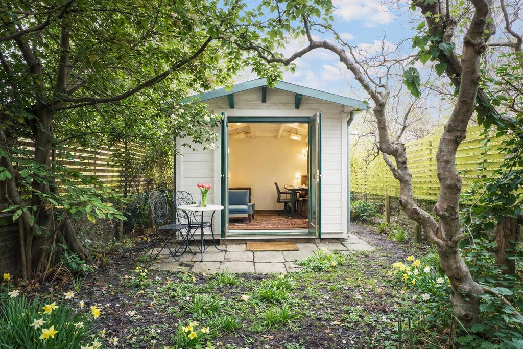 6, Mildmay Grove South  2.png