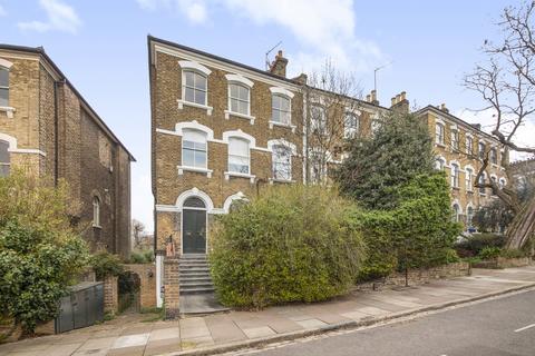 Highbury Hill, London, N5