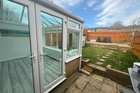 3 bedroom terraced house to rent, Wharley Hook, Harlow CM18