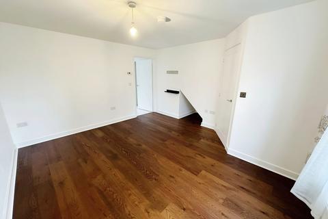 4 bedroom semi-detached house for sale, Broomhill Avenue, Waverley, Rotherham, South Yorkshire, S60