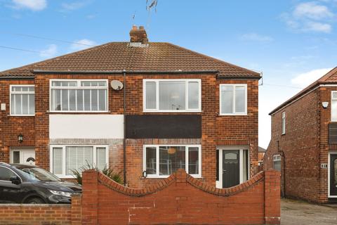 3 bedroom semi-detached house for sale, Sunningdale Road, Hessle