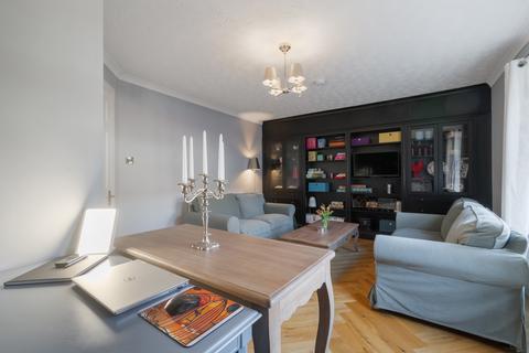 undefined, Kelvin Walk, Largs KA30