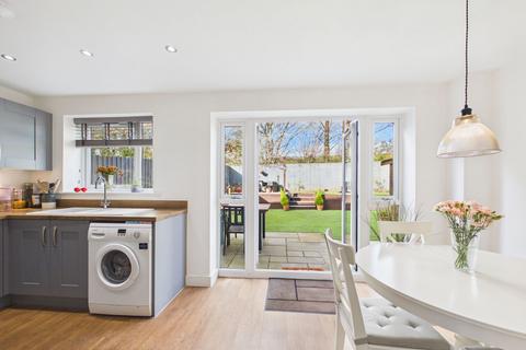 3 bedroom semi-detached house for sale, York Road, Telford TF2
