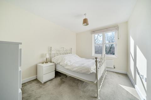 2 bedroom apartment for sale, Renfields, Haywards Heath