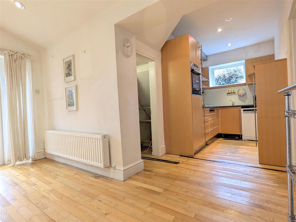 Open plan dining kitchen