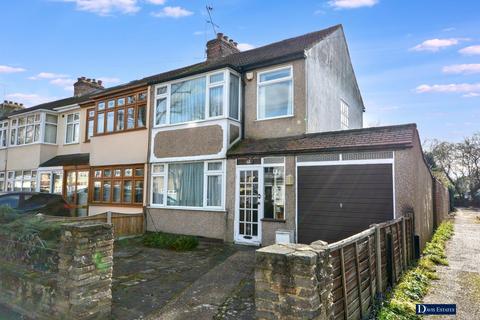 3 bedroom semi-detached house for sale, Birch Crescent, Ardleigh Green, Hornchurch, RM11