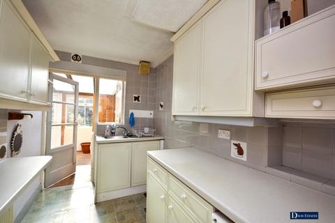 3 bedroom semi-detached house for sale, Birch Crescent, Ardleigh Green, Hornchurch, RM11