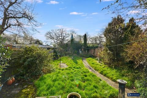 3 bedroom semi-detached house for sale, Birch Crescent, Ardleigh Green, Hornchurch, RM11