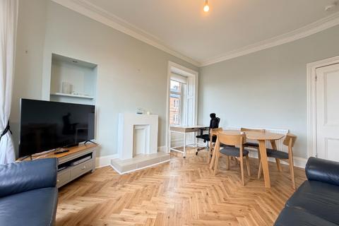 2 bedroom flat to rent, Crow Road, Broomhill, Glasgow, G11