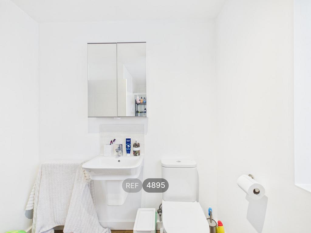 En suite bathroom