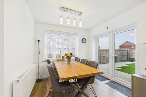 undefined, Nottingham NG11