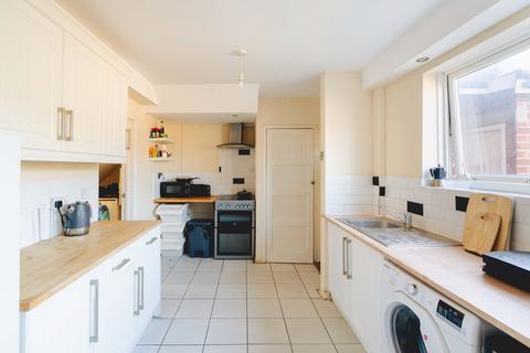 undefined, Bristol BS10