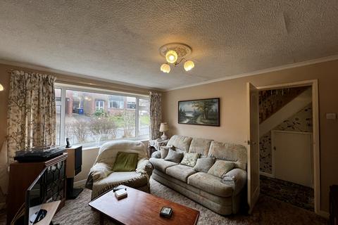 3 bedroom semi-detached house for sale, Hawthorn Drive, SK15 1UE, Stalybridge