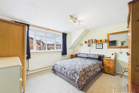 undefined, Apple Way, Basingstoke RG24