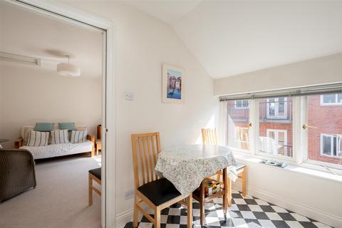 undefined, Queen Court, Fetter Lane, York