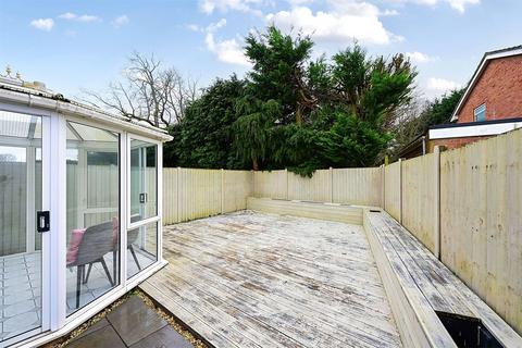 undefined, Harpton Close, Hampshire GU46