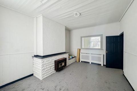 3 bedroom end of terrace house for sale, Merton Street, Bury BL8