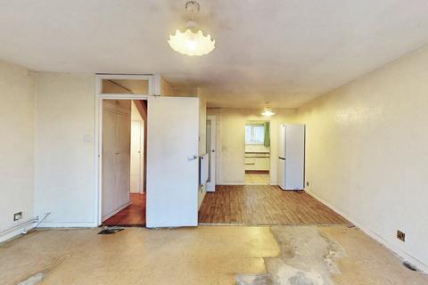 undefined, Ollerton Green, London, E3