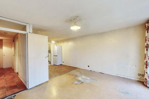 undefined, Ollerton Green, London, E3